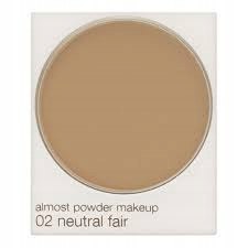 Clinique Almost Powder 02 Neutral Fair mini podkład w pudrze Clinique Almost Powder 02 Neutral Fair mini podkład w pudrze