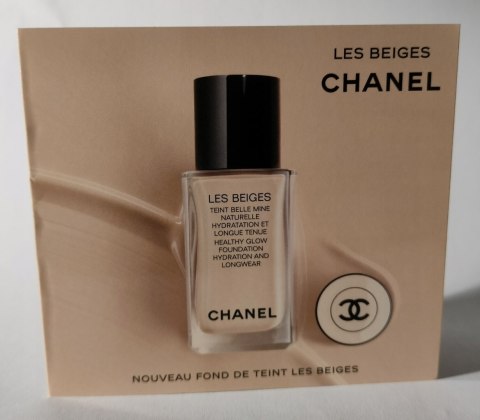 Chanel Les Beiges Healthy Glow B20 podkład 0,9ml Chanel Les Beiges Healthy Glow B20 podkład 0,9ml