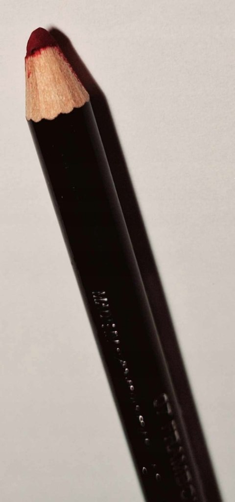 Givenchy Lip Liner 07 wodoodporna konturówka do ust 1,1g Givenchy Lip Liner 07 wodoodporna konturówka do ust 1,1g