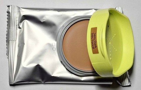 Shiseido Sports BB Compact Very Dark SPF50+ BB puder w kompakcie 12g Shiseido Sports BB Compact Very Dark SPF50+ BB puder w kompakcie 12g
