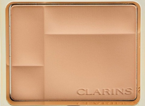 Clarins Ever Matte Shine Control Mineral Powder Compact 02 puder 10g Clarins Ever Matte Shine Control Mineral Powder Compact 02 puder 10g