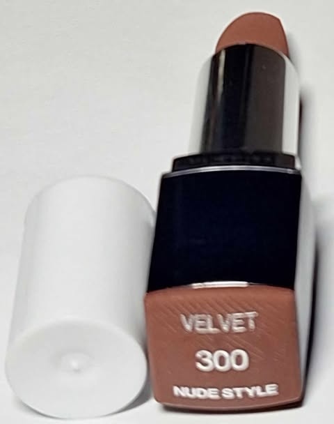 Dior Rouge Dior 300 Velvet szminka 3,5g Dior Rouge Dior 300 Velvet szminka 3,5g